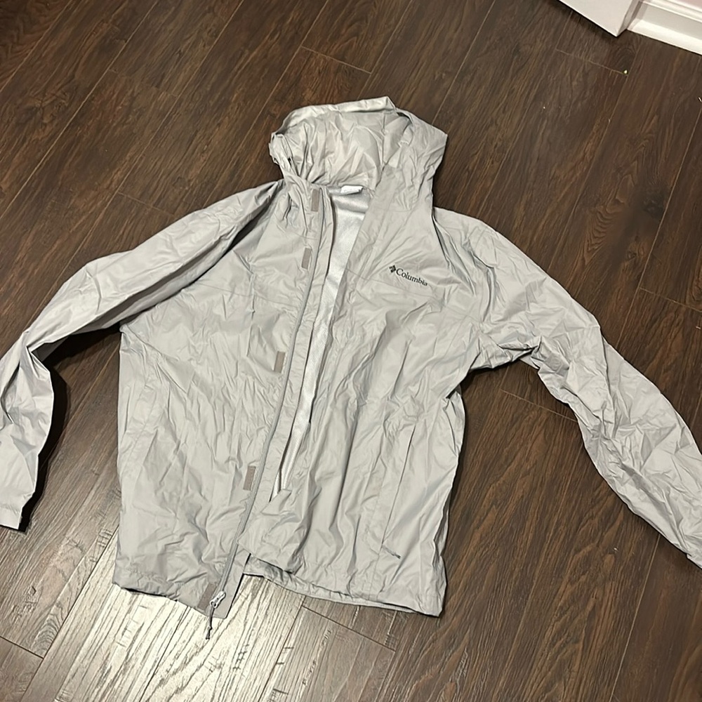 Columbia rain jacket